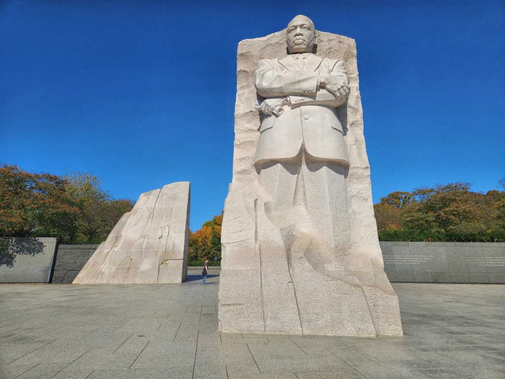 Martin Luther King Jr. Memorial - National Parks With T